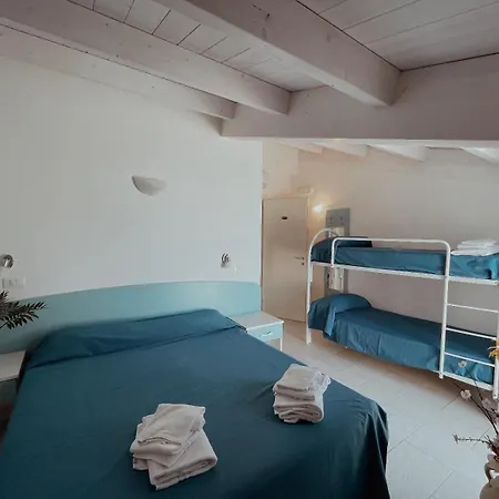 Hotel Vela Club &