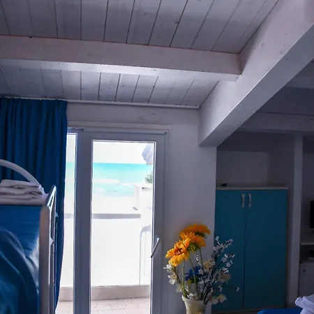 Vela Club & Hotel