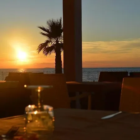 Hotel Vela Club &